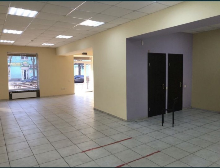 Здам в оренду 75 кв по червоній лінії - фото 1