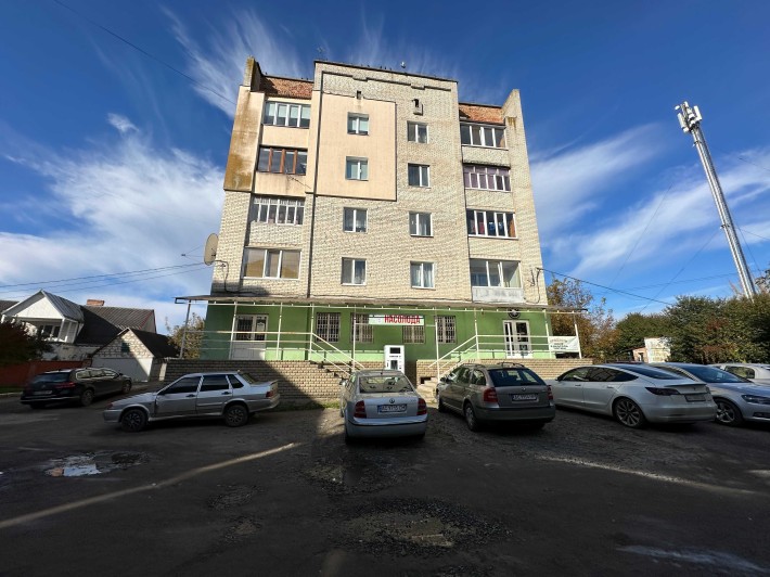 Оренда комерційного приміщення по вул. Новочерчицька - фото 1