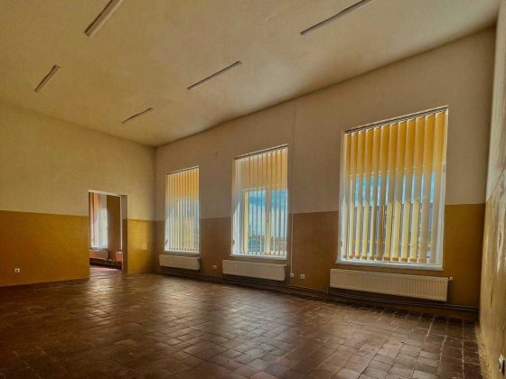 Здається офісно-побутове приміщення (Гірка Полонка) 107,8м² Луцк