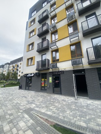 Фасадне приміщення за суперціною! 28 м.кв. - фото 1