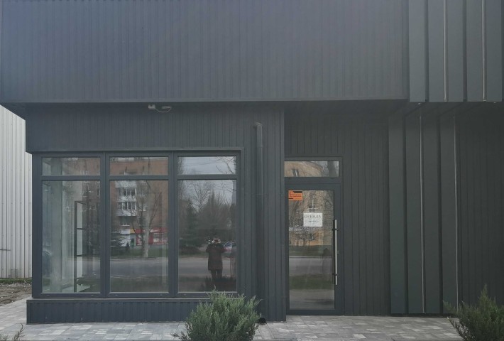 Оренда невеликих приміщень в розвинених локаціях (30,45,55,75 м.кв.) - фото 1