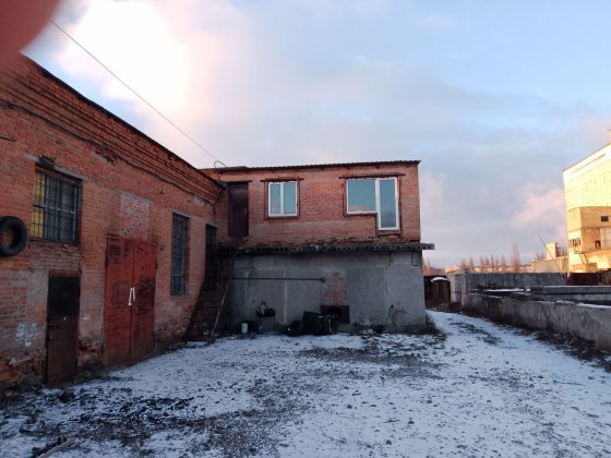 Надам в довгострокову оренду приміщення комерційного призначення 120кв Полтава