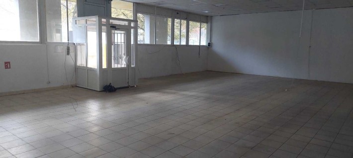 Оренда торгівельної площі 150м2 +складські приміщення Ювілейна - фото 1