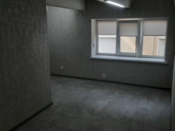 Оренда_Газотрон_22 кв.м.- 5000 грн.,світло 24/7 Ровно