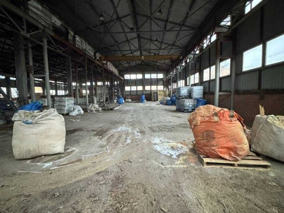 Оренда складу з офісами в місті. Є відео огляд. Полтава