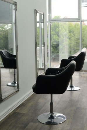 Оренда стильних кабінетів та робочих місць для б’юті-майстрів - фото 1