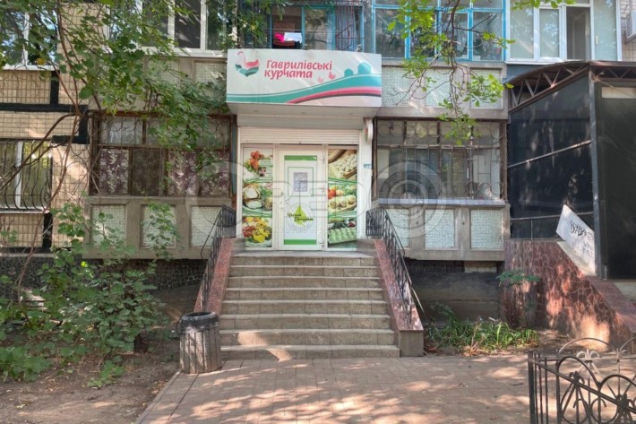 Оренда магазину, мкрн. 5-й Зарічний - фото 1