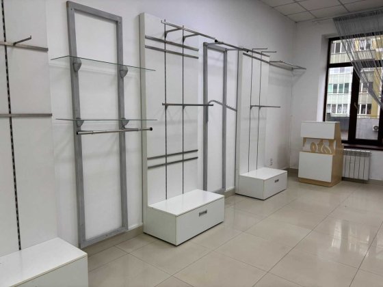 В оренду торгова площа 26 кв.м. в ТОЦ "Премьєр", (вул. Cоборна 94) Ровно