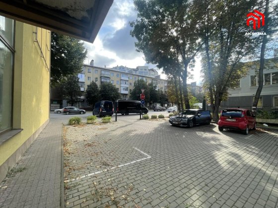 Оренда офісу в центрі 633м2--і Івано-Франківськ