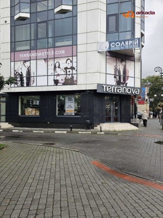 Здається в орнду фасадне приміщення в самому центр міста РАТУША - фото 1