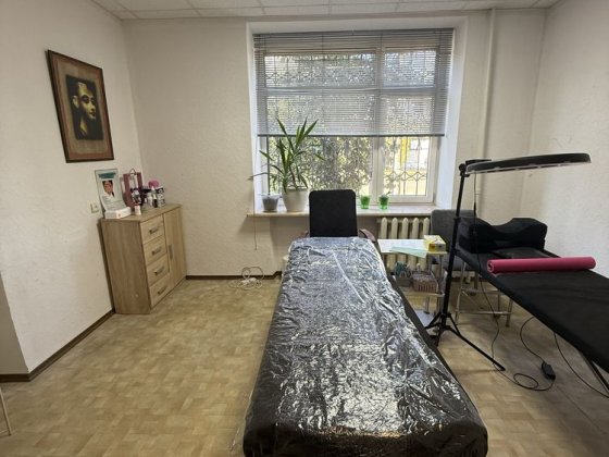 2 кабінети від 14м2