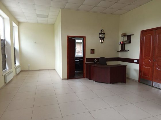 Здам на тривалий термін комерційне приміщення