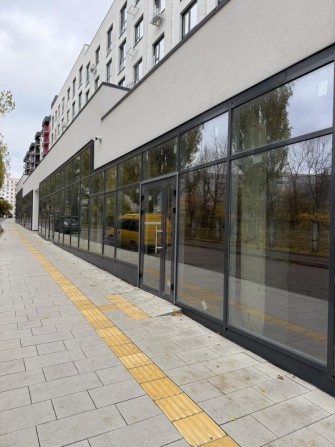 Здам в оренду комерційне приміщення навпроти 19 школи - фото 1