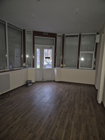 Новинка на ринку! Здам комерційне приміщення, вул.Соборна,пл.93.7кв.м - фото 1