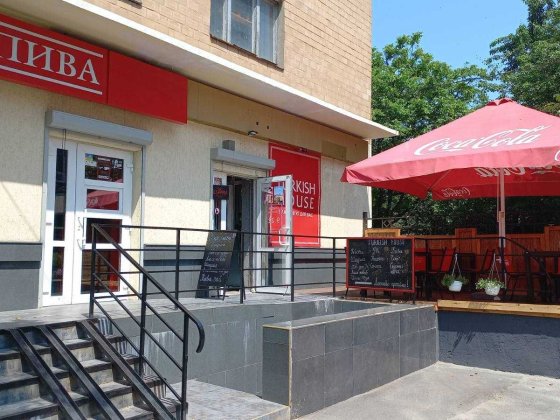 Здається в оренду торгове приміщення , вул.Соборності 74 зона А+ Полтава