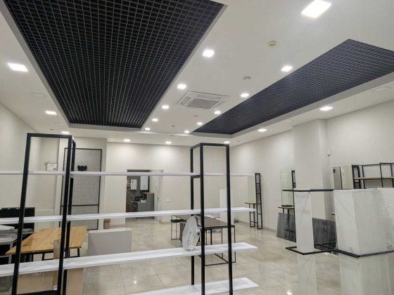 Оренда приміщення з сучасним ремонтом в новому будинку. Центр. Полтава