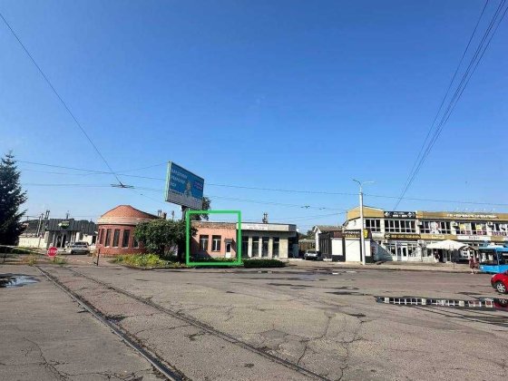 ЖД Вокзал 25м2 Здам ФАСАДНЕ Видове приміщення з Парковкою біля ЗУПИНКИ Ровно