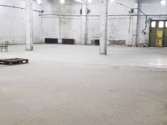 Оренда складу 720 м2 по вул. Князя Володимира Ровно