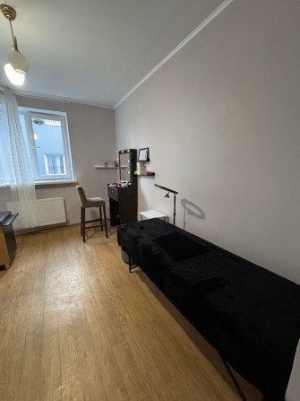 Оренда кушетки подобово/пів місяця/місяць - фото 1