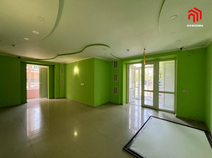 Оренда фасадного приміщення - фото 1