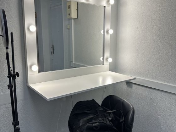 Здам місце для бровіста і ін. Полтава