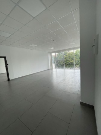 Здам приміщення біля Чайки - фото 1