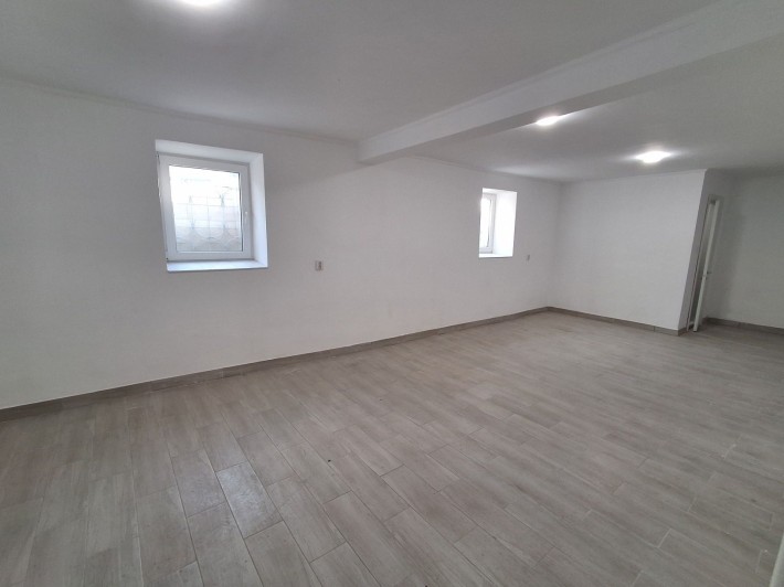 Оренда 88 кв м вул. Генерала М.Тарнавського - фото 1