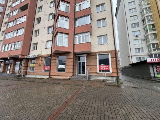 Оренда приміщення навпроти епіцентру Івано-Франківськ