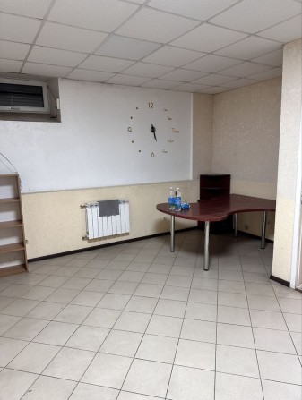 Здам приміщення в цоколі Центр - фото 1