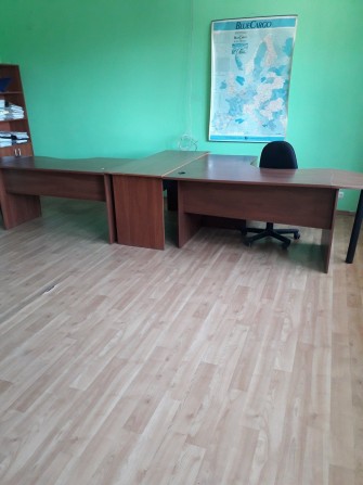 Офис 200м2 с мебелью с кухней - фото 1