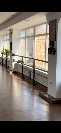 Оренда залу  у Полтаві.100 кв.м .Центр міста - фото 1