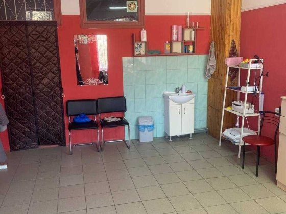 Оренда робочого місця перукаря, майстра салону краси Небесної Сотні 13 Полтава