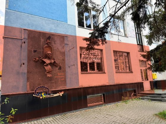 Здам оренда кабінет офіс приміщення 4 поверх центр 25.7 кв.м Рівне