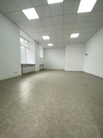 Приміщення з ремонтом неподалік центру Рівного. - фото 1