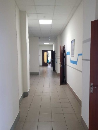 Центр, офіс 550 кв.м. другий поверх - фото 1