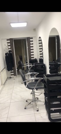 Перукарня , салон краси , бізнес - фото 1