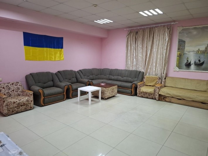 Центр,Офіс-зможливостью проживання 7ліжок.цоколь.24/7 доступ. - фото 1