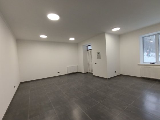 Оренда комерційного приміщення масив Дружба 50м2 перша здача Тернопіль