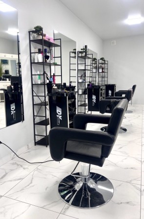 Оренда перукарського крісла - фото 1