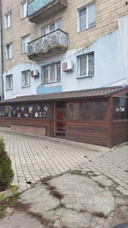 приміщення 50 м.кв. є парко місця - фото 1