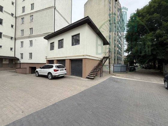 Оренда комерційного приміщення в центрі міста Івано-Франківськ