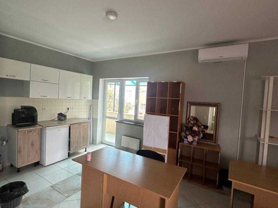 ЮВІЛЕЙНИЙ 37м2 Здам Офіс Мебльований з Кондиціонером та ВОДОЮ Ровно