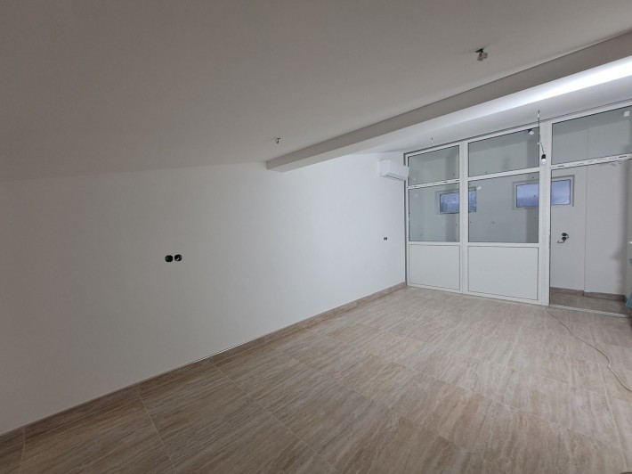 Оренда. Офісне приміщення . Тернопіль. Оболоня. Вул Торговиця. - фото 1