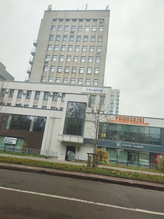 Оренда комерційного приміщення з новим ремонтом на Кавказькій 2 - фото 1