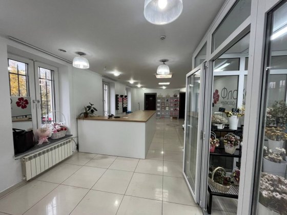 Оренда Комерційне приміщення на Грушевського Ровно