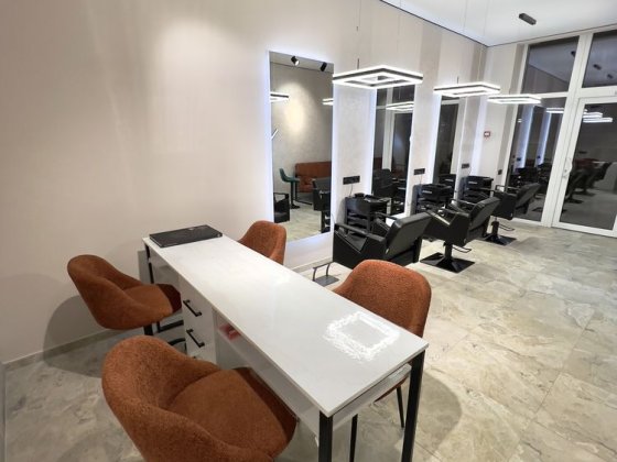 ОРЕНДА НОВОГО укомплектованого салону краси в ТОП локації Чернівці