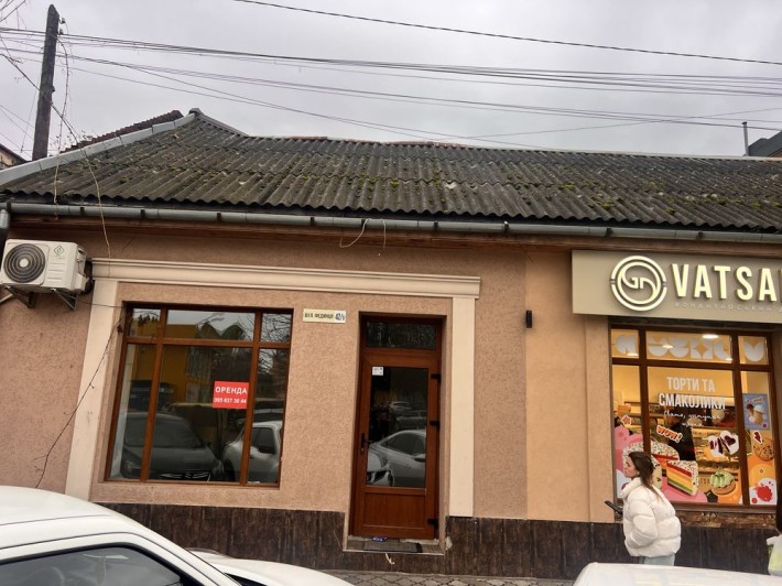 Оренда комерційного приміщення м Ужгород , вул Фединця,42 - фото 1