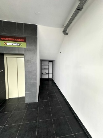 Оренда приміщення під кавʼярню, обмін валют чи ін. - фото 1