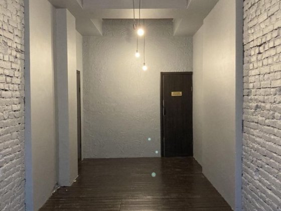 Здається приміщення в центрі місця, фасад , окремий вхід Ровно