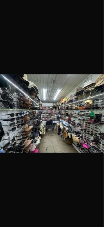 Здається приміщення вул.Небесноі сотні(ринок формаркет) - фото 1